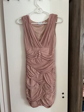 Halston Heritage Dusky Rose Ruched V-Neck Midi Dress